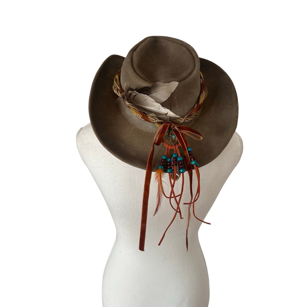 Minnetonka Genuine Leather Western Hat w/ Concho & Dreamcatcher Band